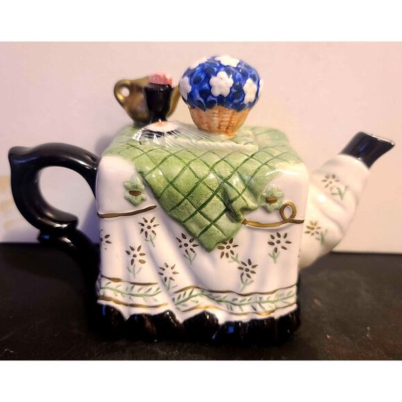 Houston Harvest Ceramic Teapot Tea Time Table With Flowers - Picture 1 of 5